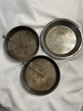 Lot of 3 VINTAGE Bake King Pie Tins Good Condition Great for display minor age